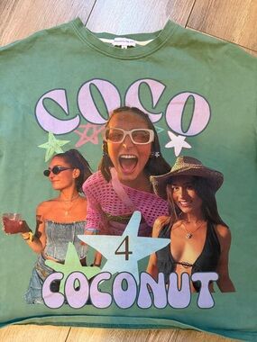 COCO 4 COCONUT Graphic Tee - strawberry milk mob